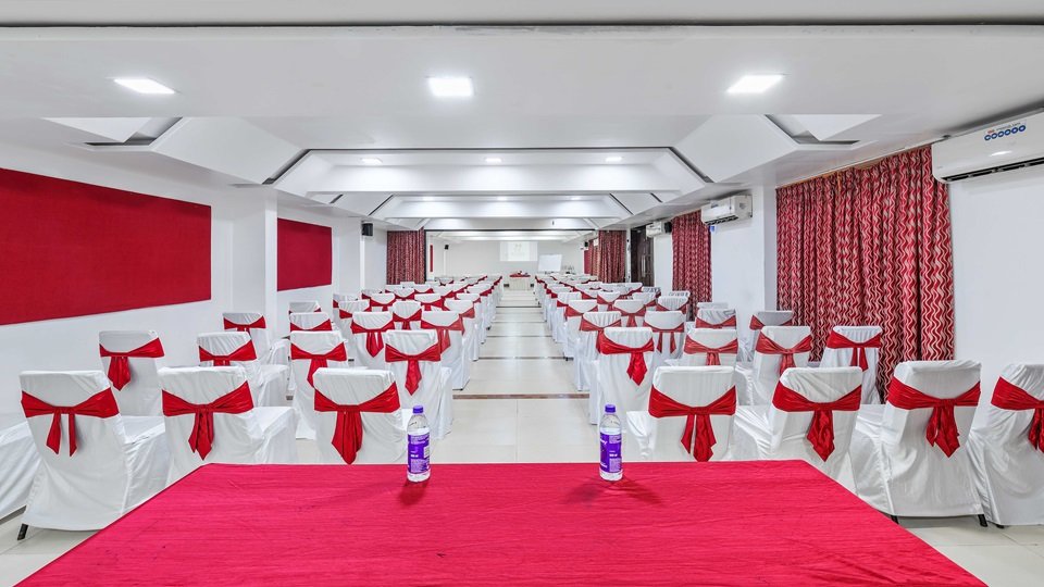 Weddings & Events Lawn